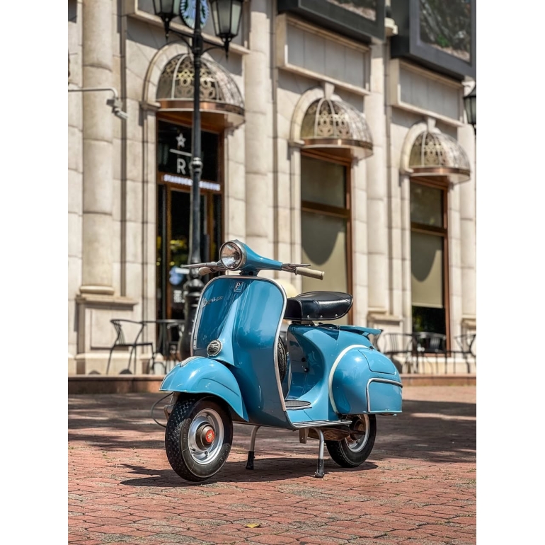 Piaggio Vespa Standard (VBB2)